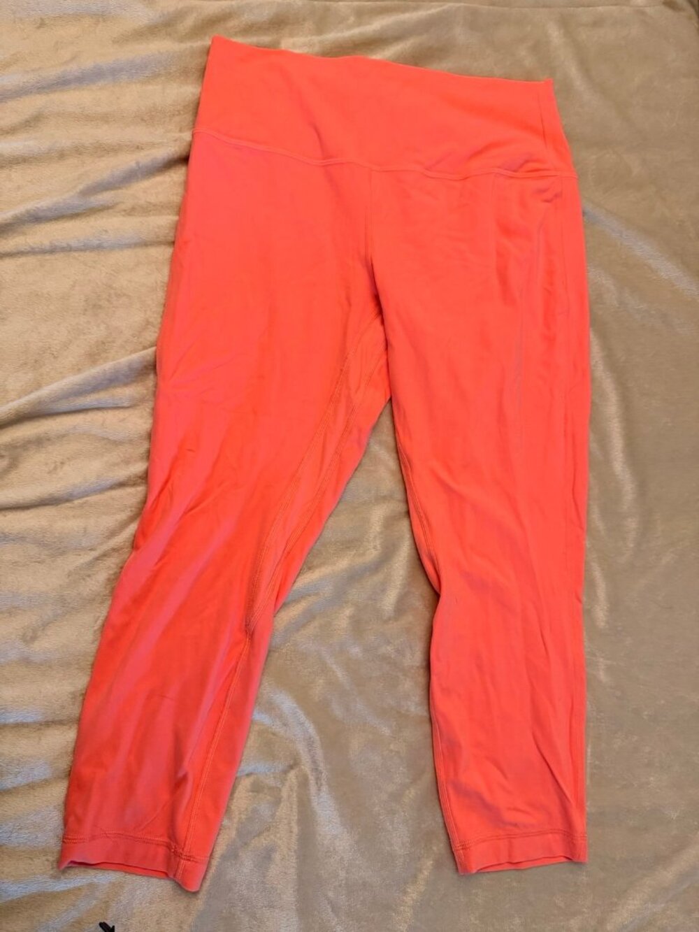 Lululemon align high rise crop 23”, pink, size 12